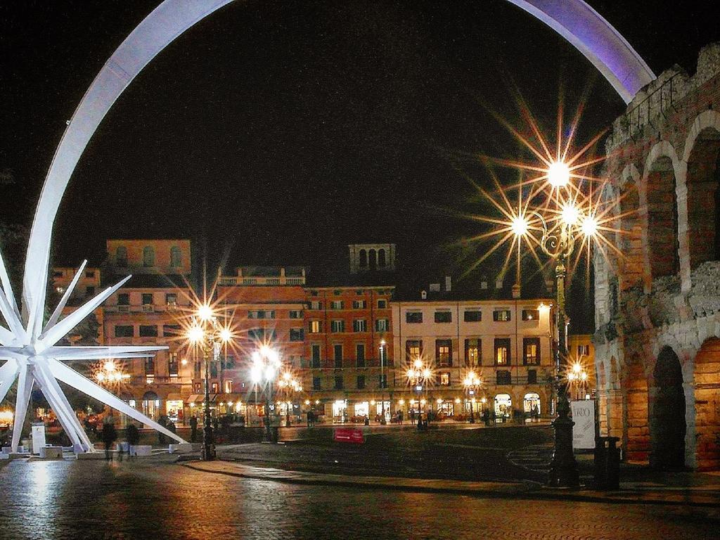 Deneb 19 Apartment Verona Luaran gambar