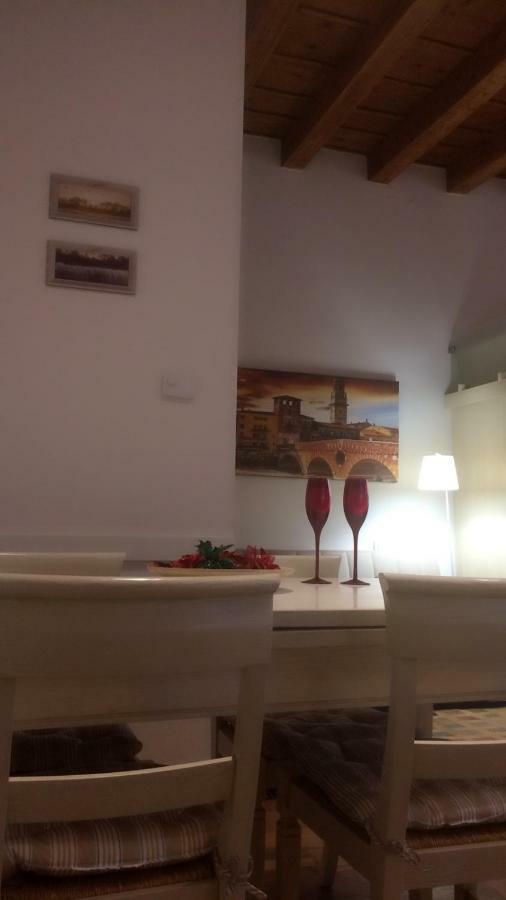 Deneb 19 Apartment Verona Luaran gambar