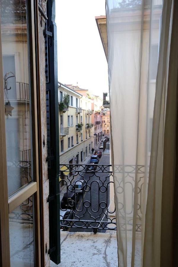 Deneb 19 Apartment Verona Luaran gambar